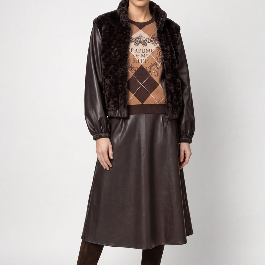 Veste en fausse fourrure — Monari 809997, café noir 567
