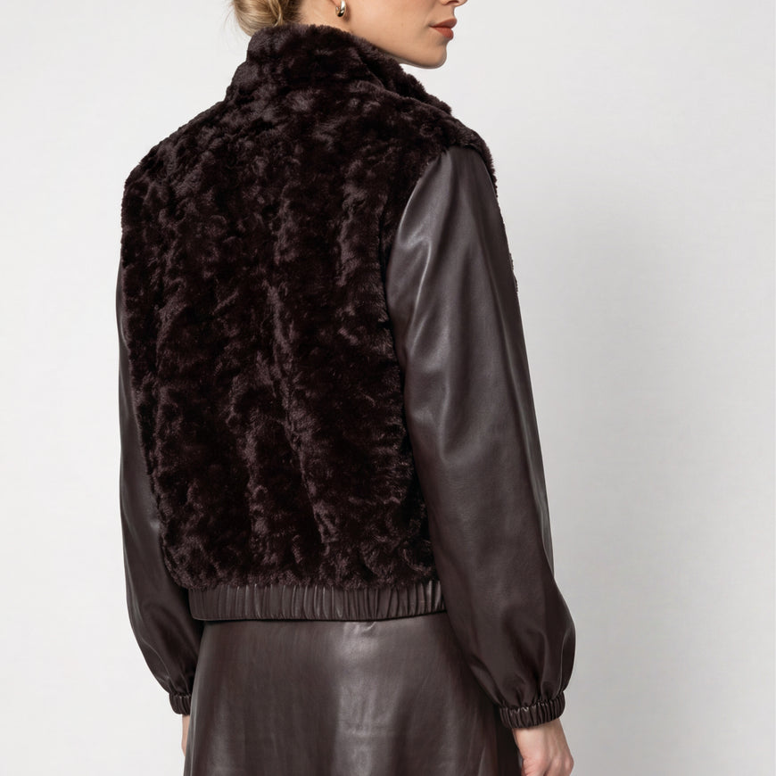 Veste en fausse fourrure — Monari 809997, café noir 567