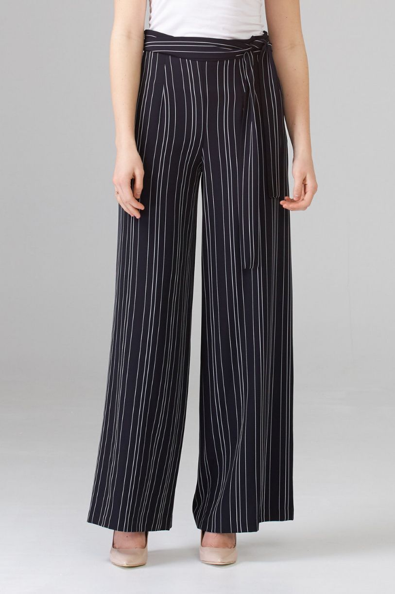 PANTALON HABILLÉ RAYÉ MARINE ET BLANC