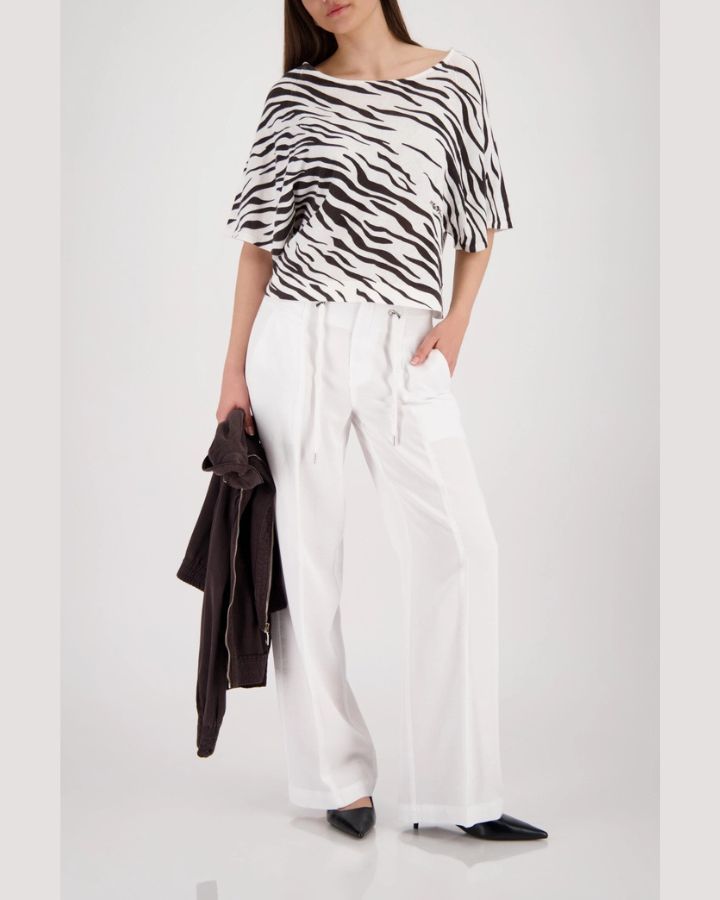 Lightweight Leopard Pullover