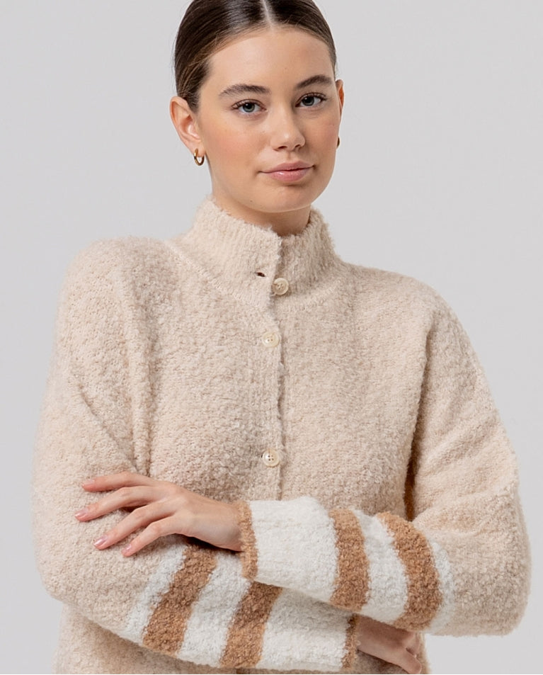 Veste beige à motif col cheminée