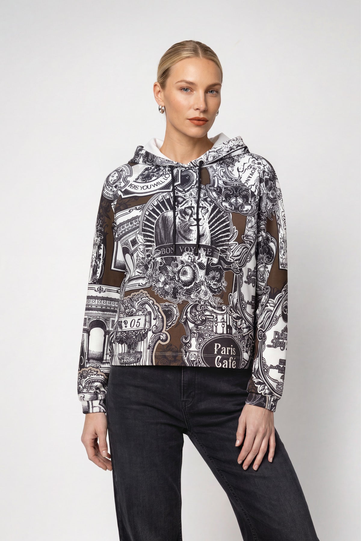 Pull à capuche à motif emblématique