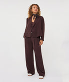 Blazer court Esqualo Cacao — vue de face en pied sur mannequin