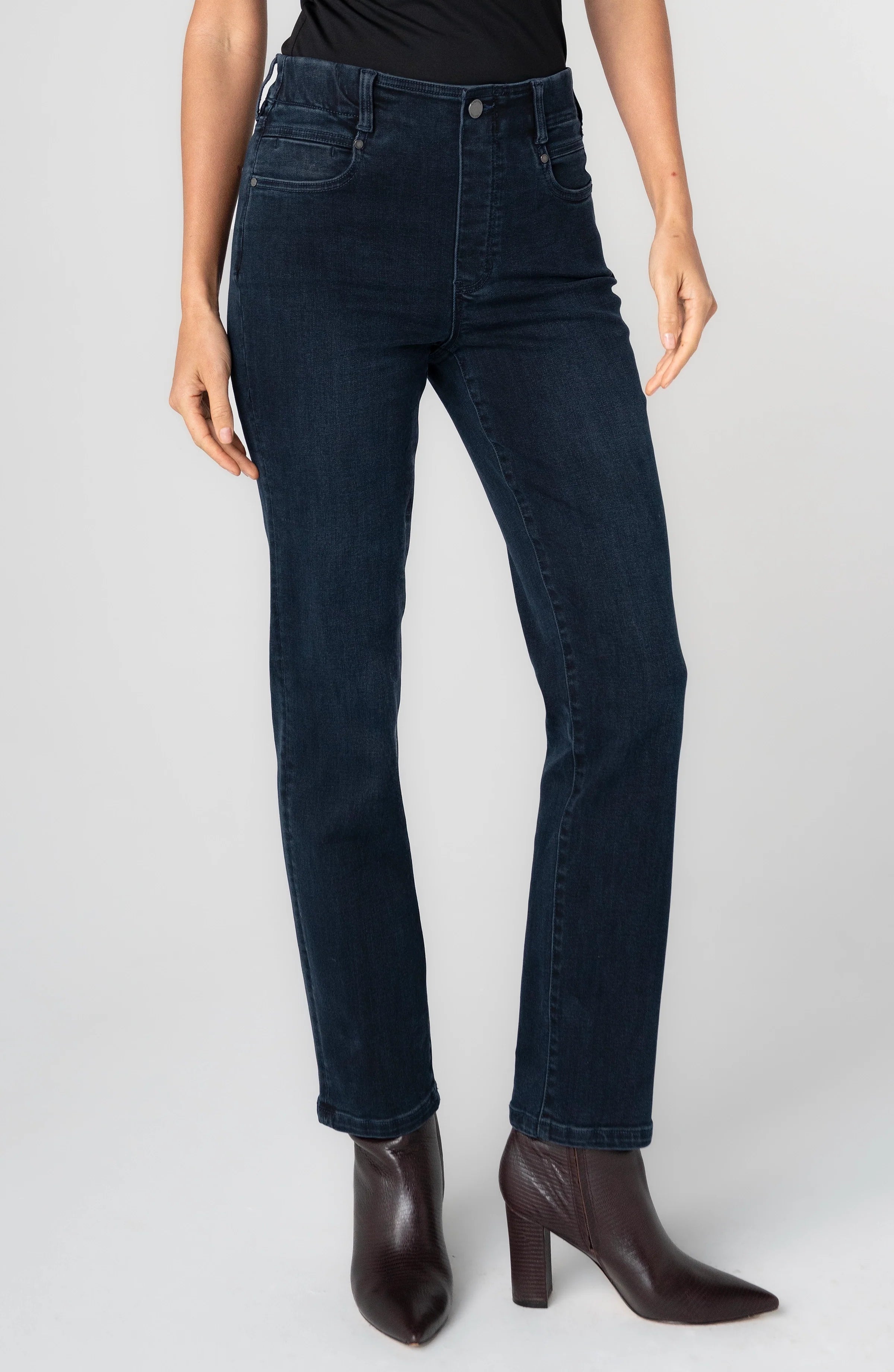 Jeans Gia Glider, Pull on coupe slim